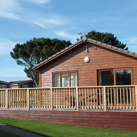 Atlantic Bays Holiday Park Padstow Exterior photo
