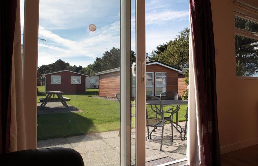 Atlantic Bays Holiday Park Padstow Exterior photo